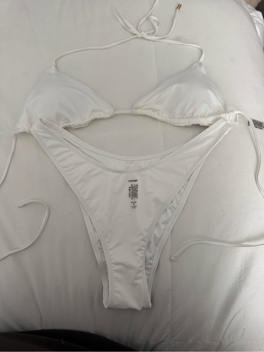Garage White Triangle Bikini Set